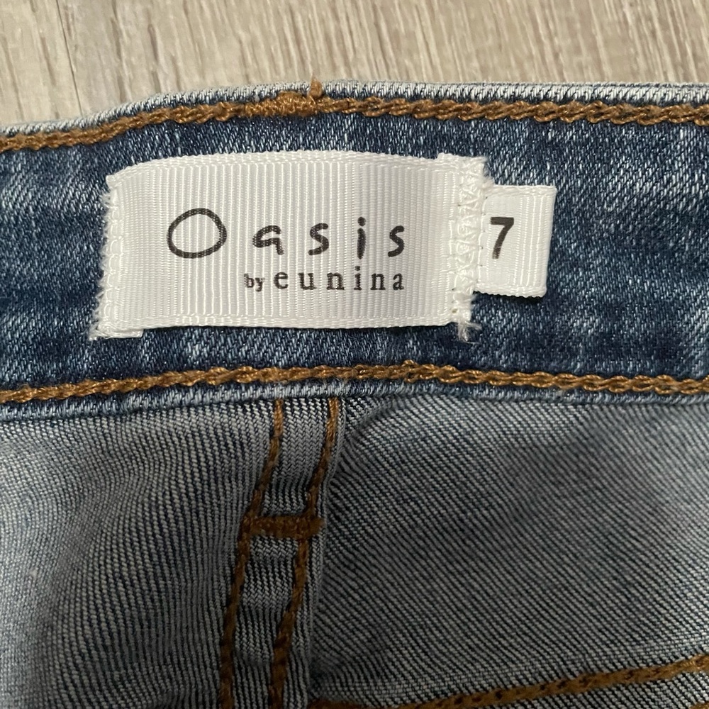 Windsor Ripped Skinny Jeans - Picture 6 of 6